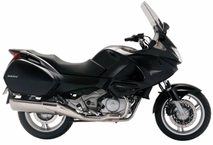 NT700V Deauville Black 2010